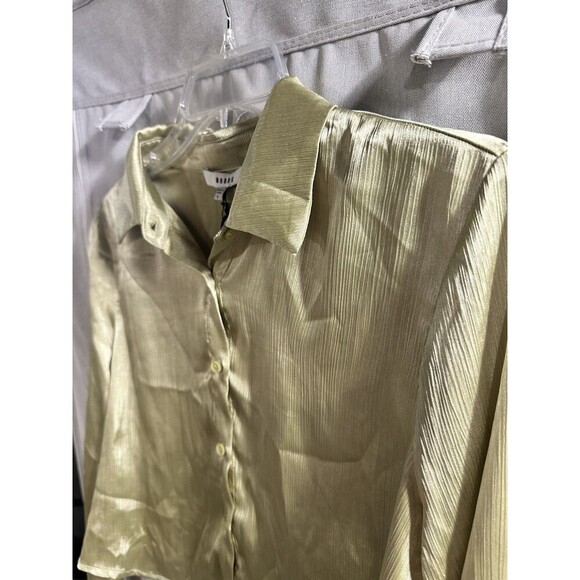 Ro & De Silky Green Cropped Button Up Blouse Size S NWT Pleated Shirt - Picture 3 of 7